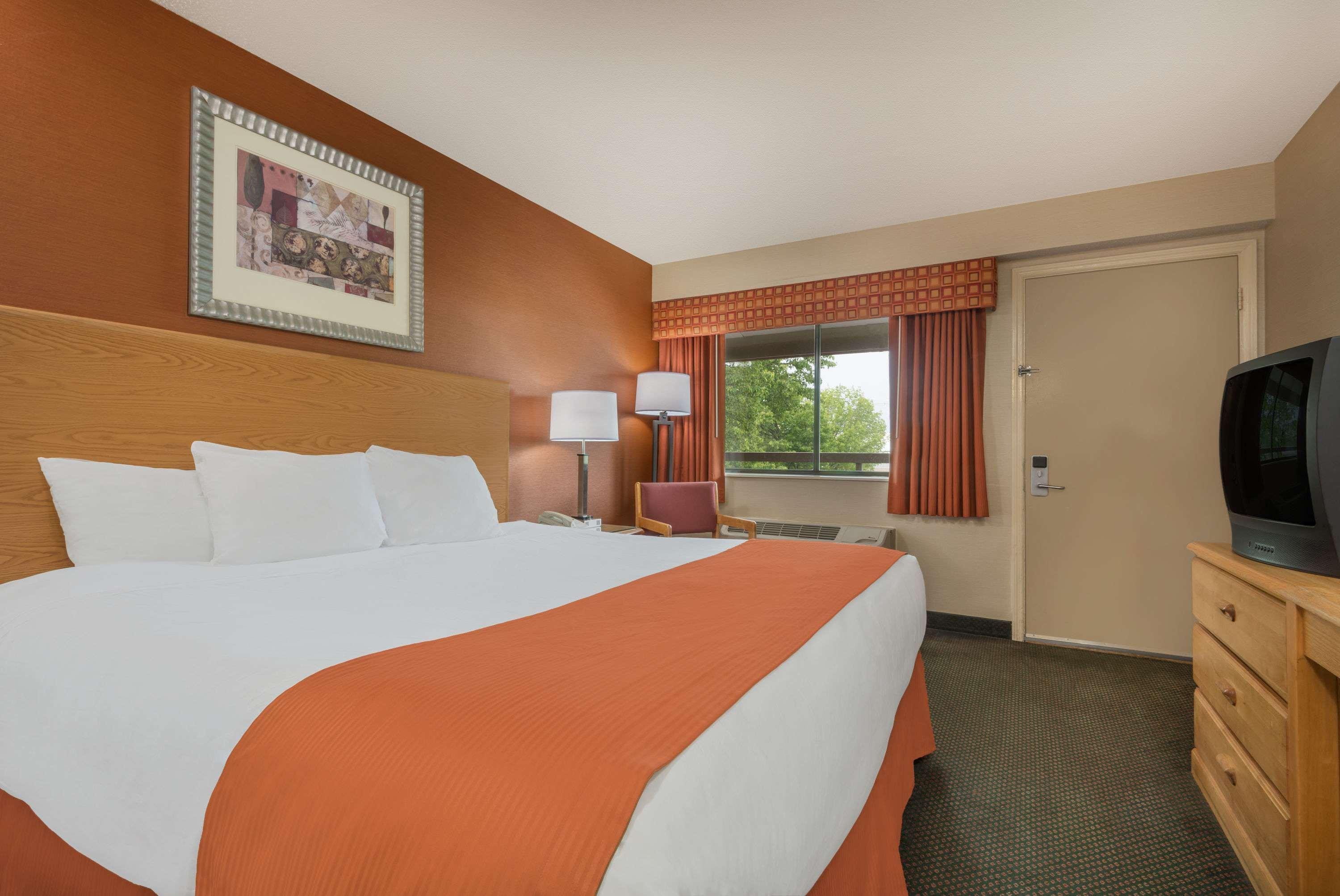 Days Inn By Wyndham Columbus Fairgrounds Exterior foto